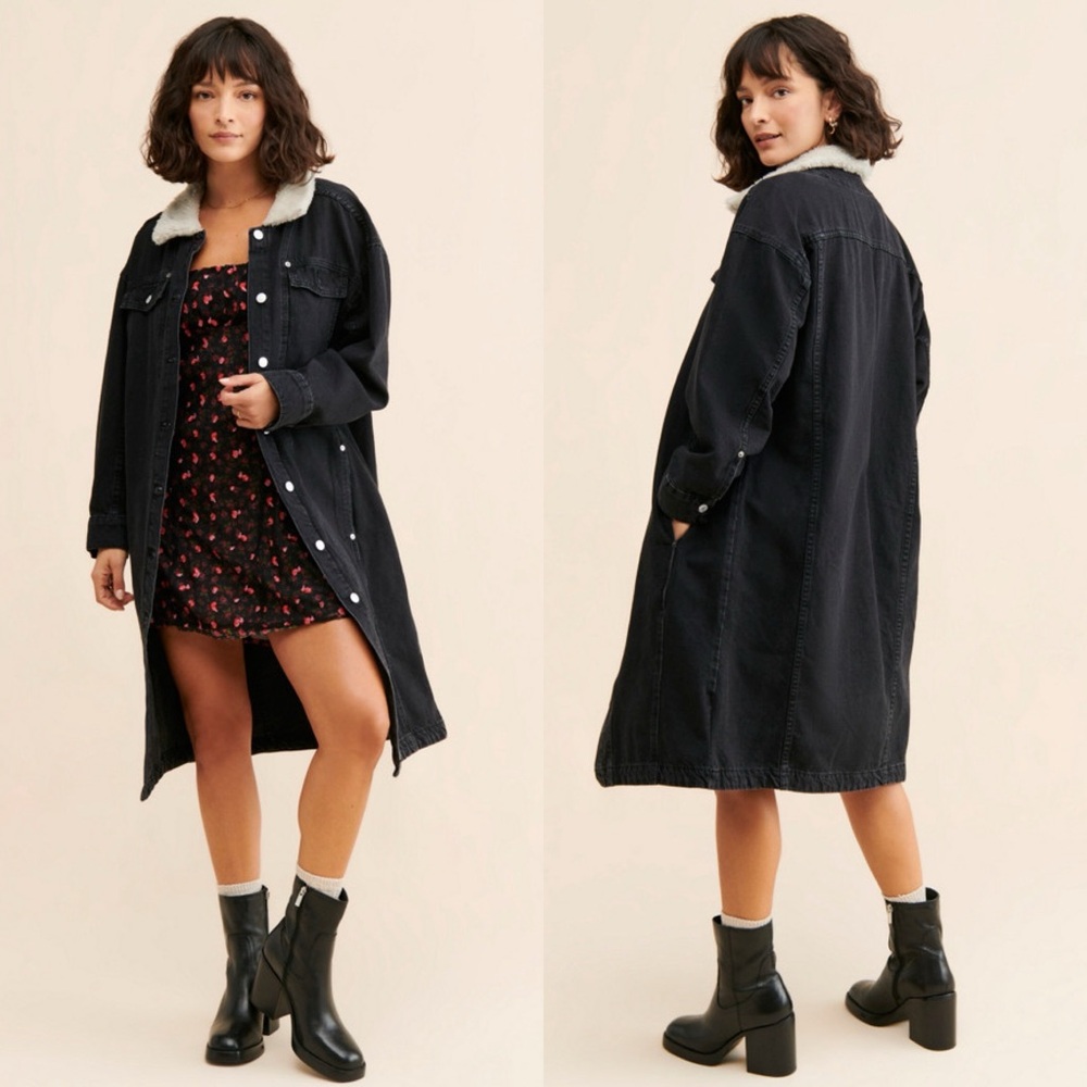 Pilcro Sherpa-Collared Denim Jacket in Black